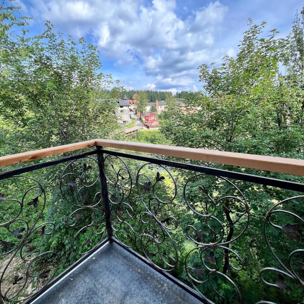 Nad Prutom Villa Vorochta Buitenkant foto